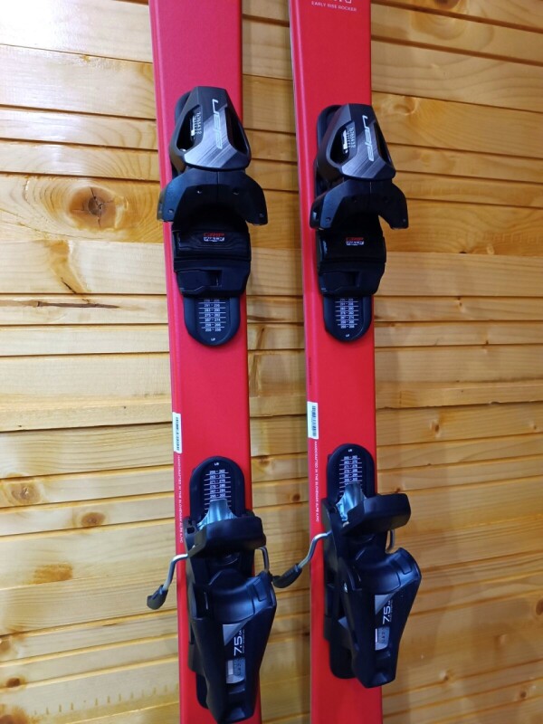 LYŽE ELAN FORMULA RED 140CM